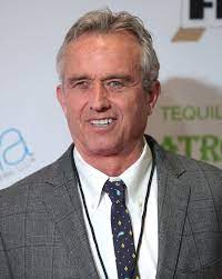 Read more about the article How tall is Robert F. Kennedy Jr.